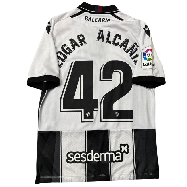 cover image of the auction item