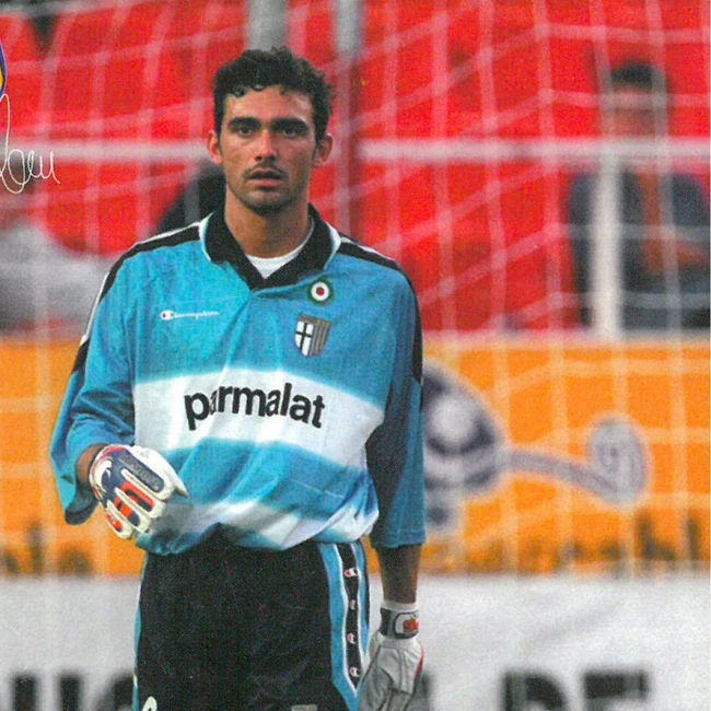 cover image of the auction item