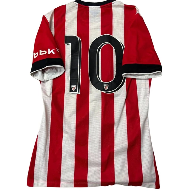 cover image of the auction item