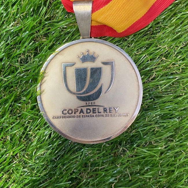 cover image of the auction item