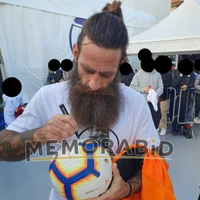 cover image of the auction item