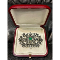 cover image of the auction item