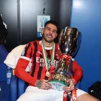 cover image of the auction item