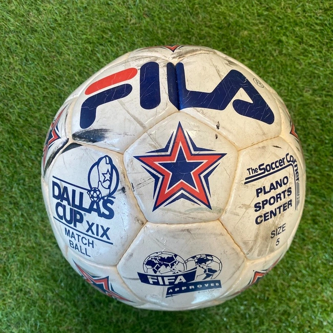 cover image of the auction item