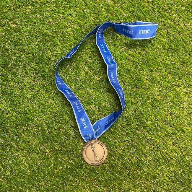 cover image of the auction item