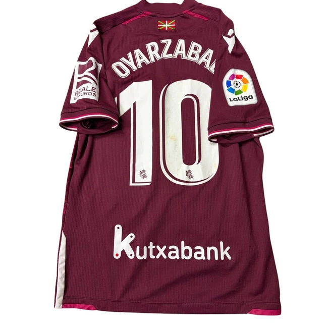 cover image of the auction item