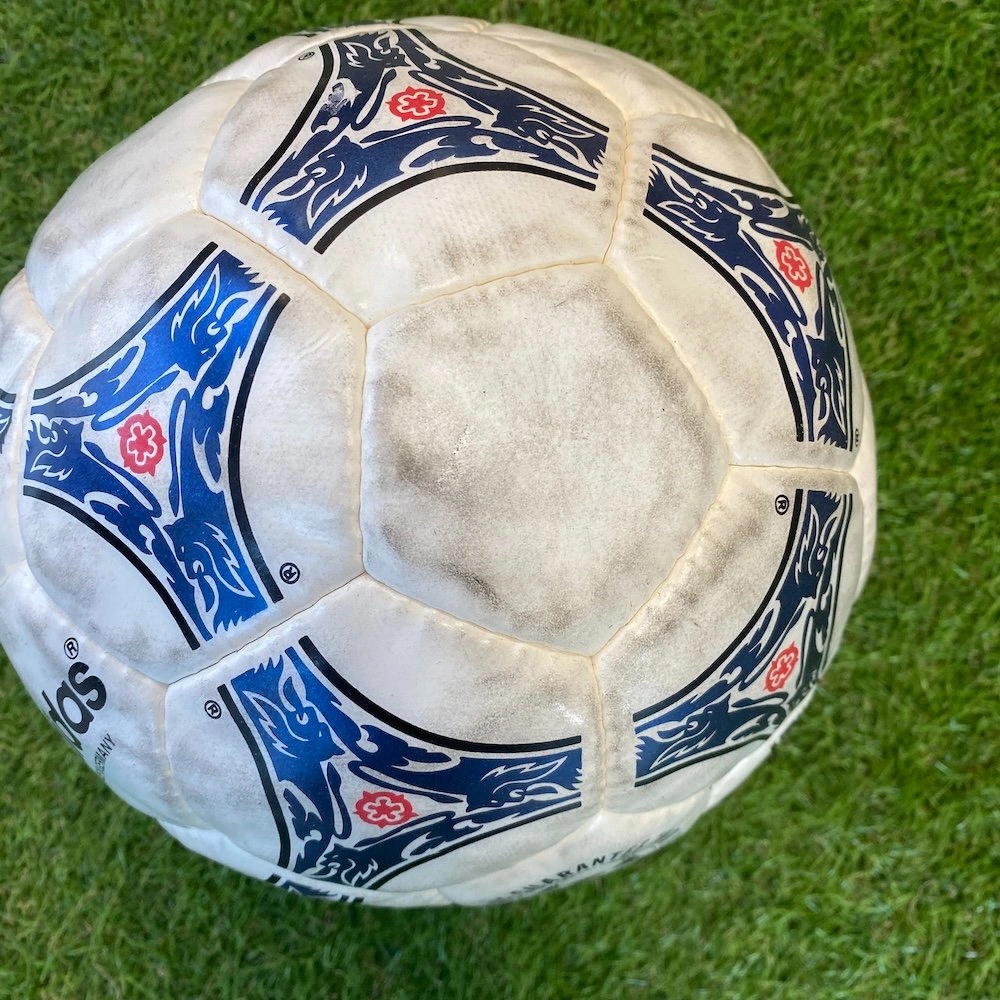 Euro1996 Match ball
