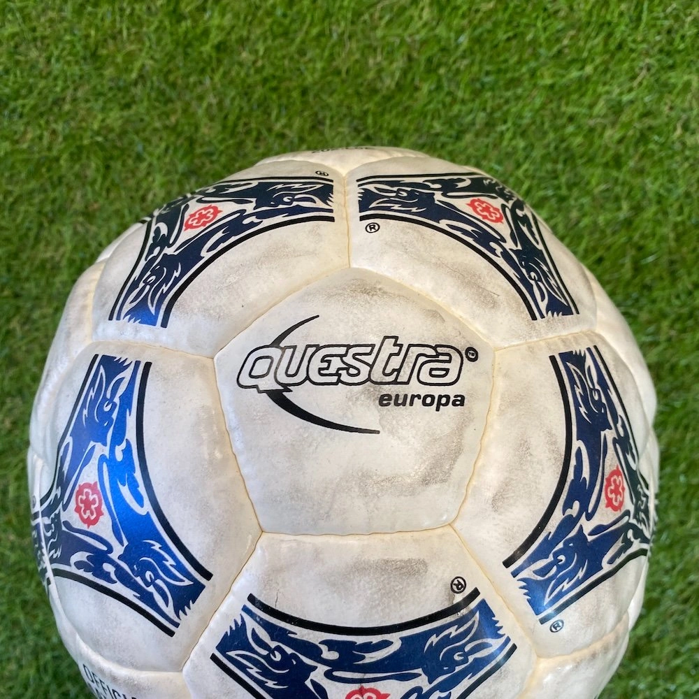 Euro1996 Match ball