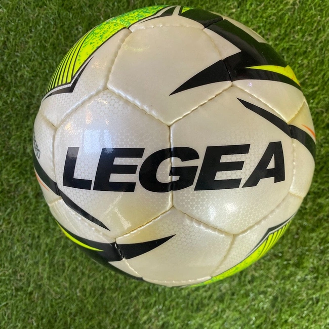 cover image of the auction item