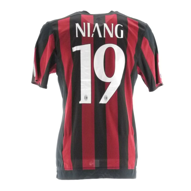 cover image of the auction item