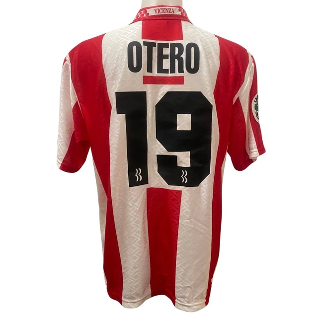 cover image of the auction item