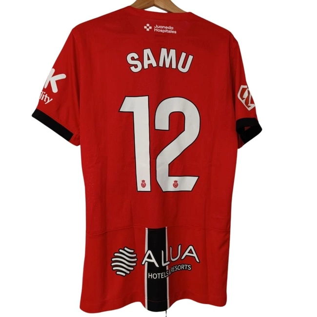 cover image of the auction item