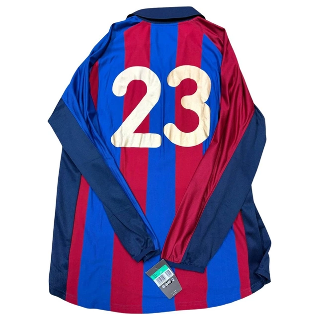 cover image of the auction item