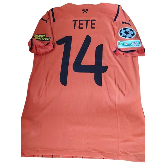 cover image of the auction item