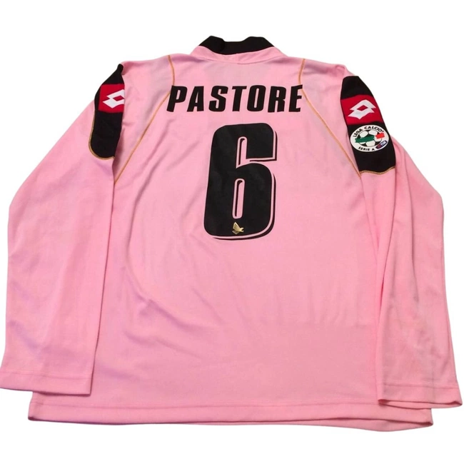 cover image of the auction item