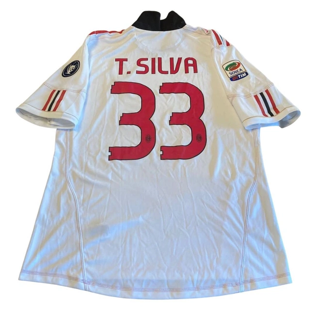 cover image of the auction item