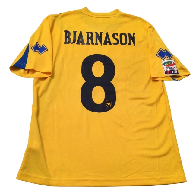 cover image of the auction item