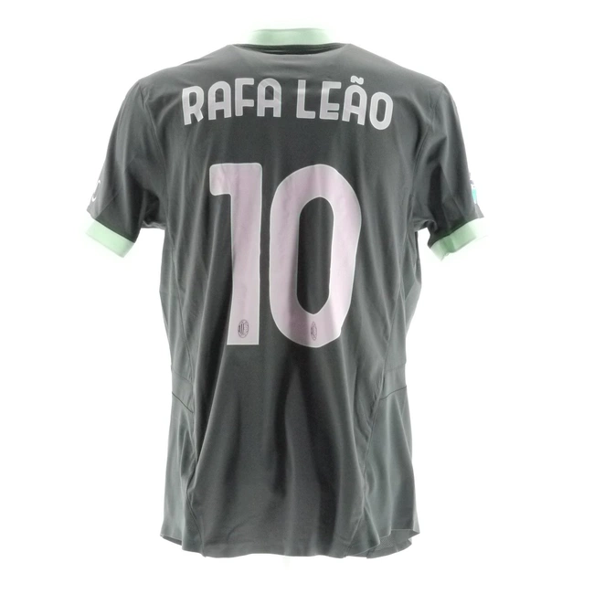 cover image of the auction item