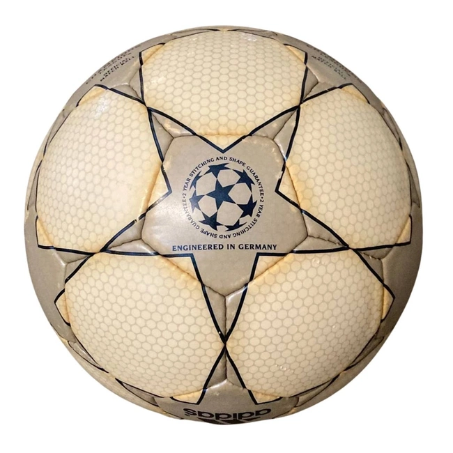 cover image of the auction item