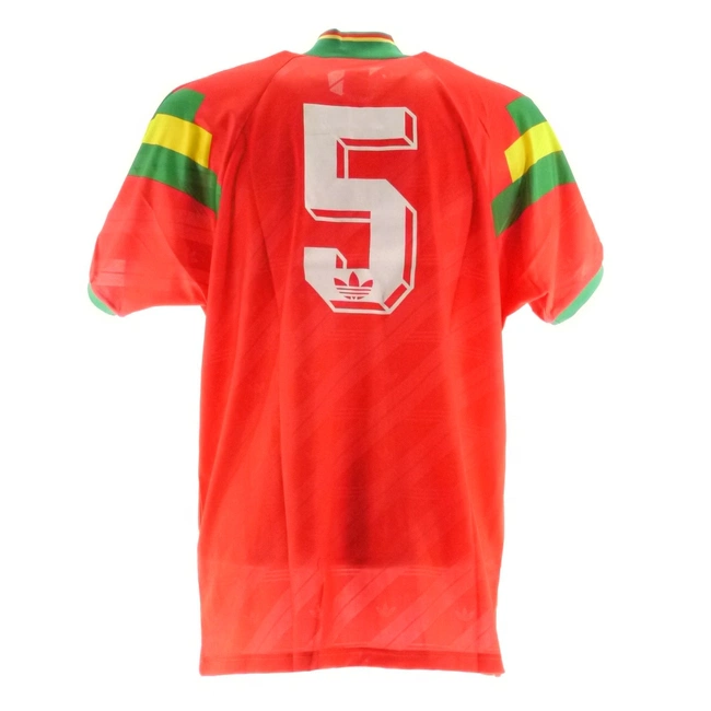 cover image of the auction item