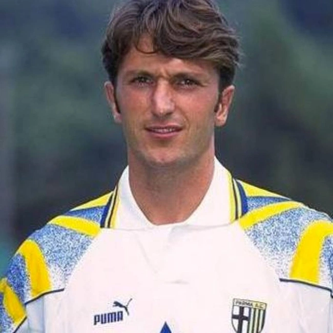 cover image of the auction item