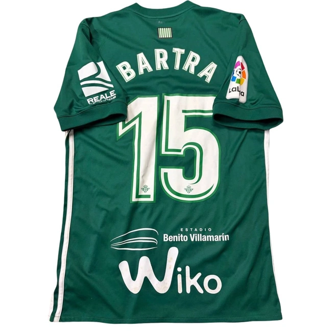 cover image of the auction item