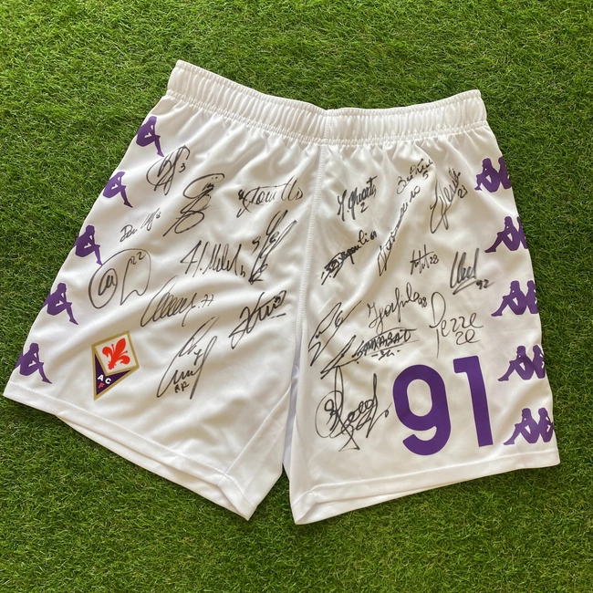 cover image of the auction item