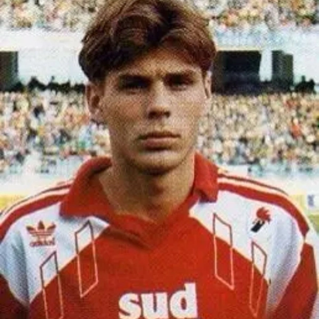 cover image of the auction item