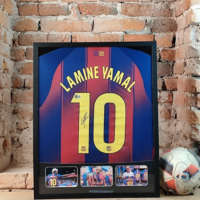 cover image of the auction item