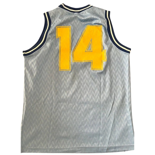 cover image of the auction item