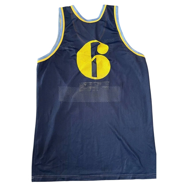 cover image of the auction item