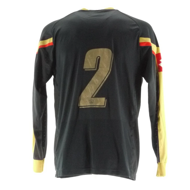 cover image of the auction item