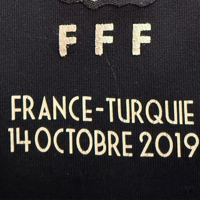 cover image of the auction item