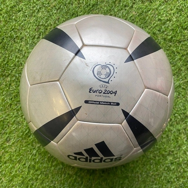 cover image of the auction item