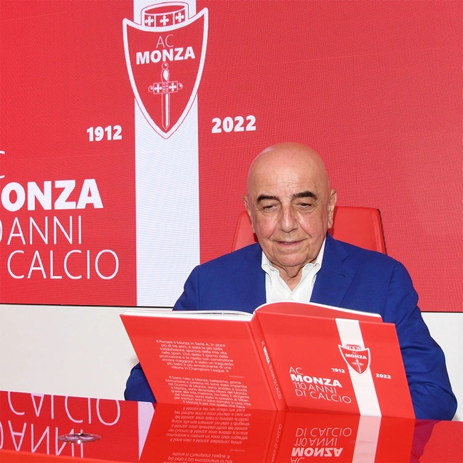 cover image of the auction item