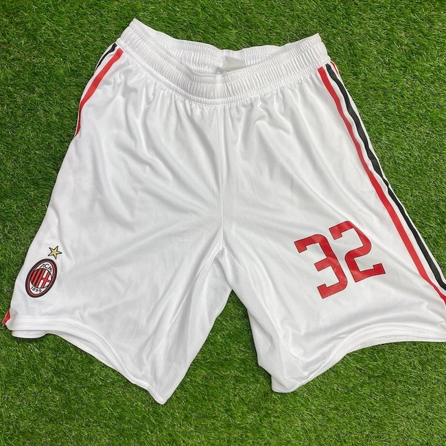 cover image of the auction item