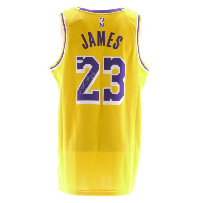 cover image of the auction item