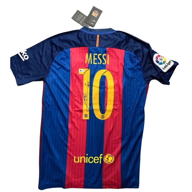 cover image of the auction item