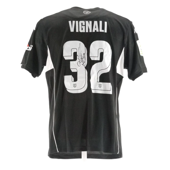 cover image of the auction item