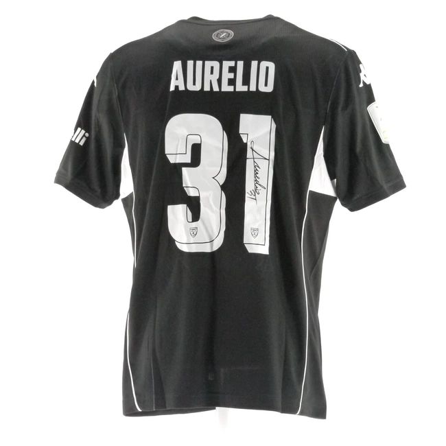 cover image of the auction item