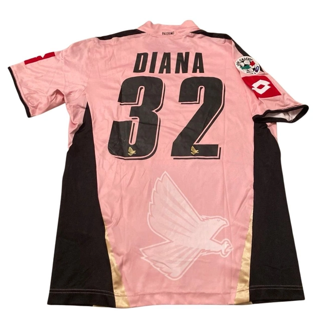 cover image of the auction item