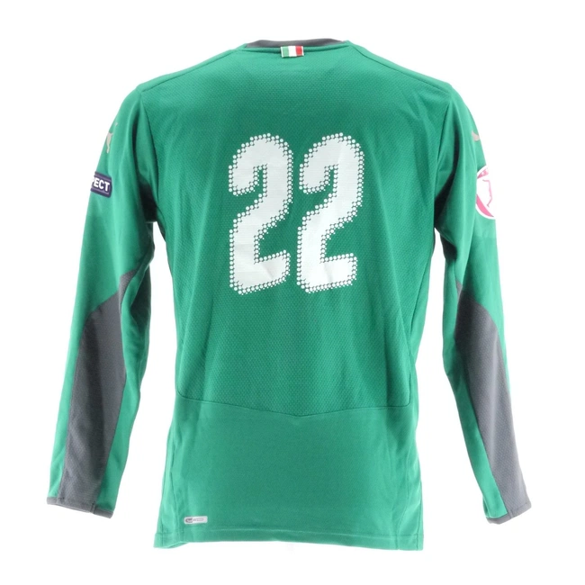 cover image of the auction item