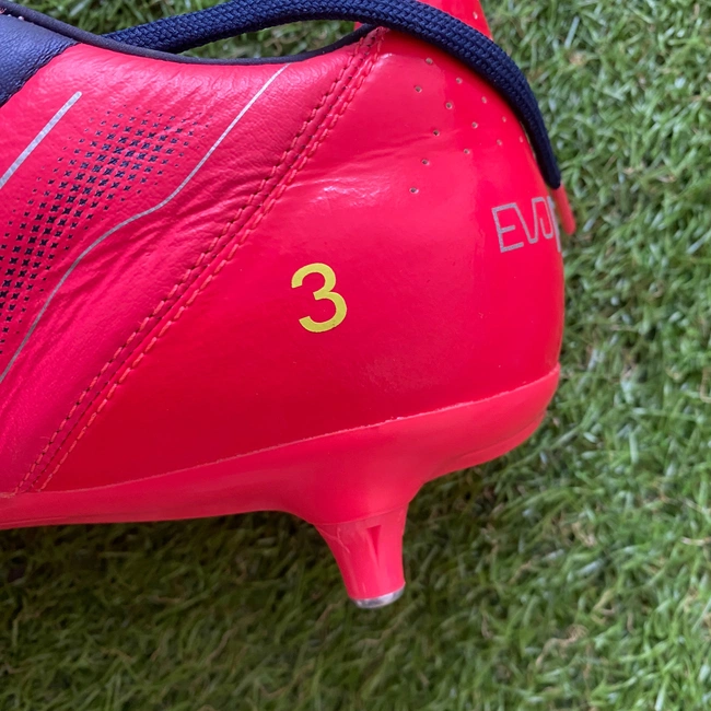 cover image of the auction item