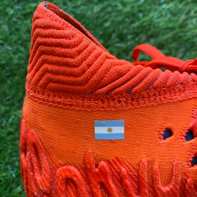 cover image of the auction item