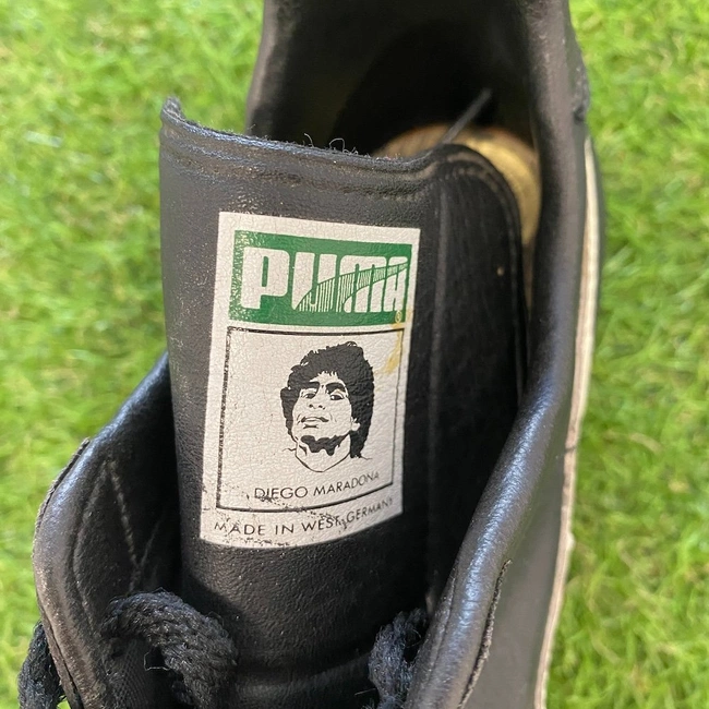 cover image of the auction item