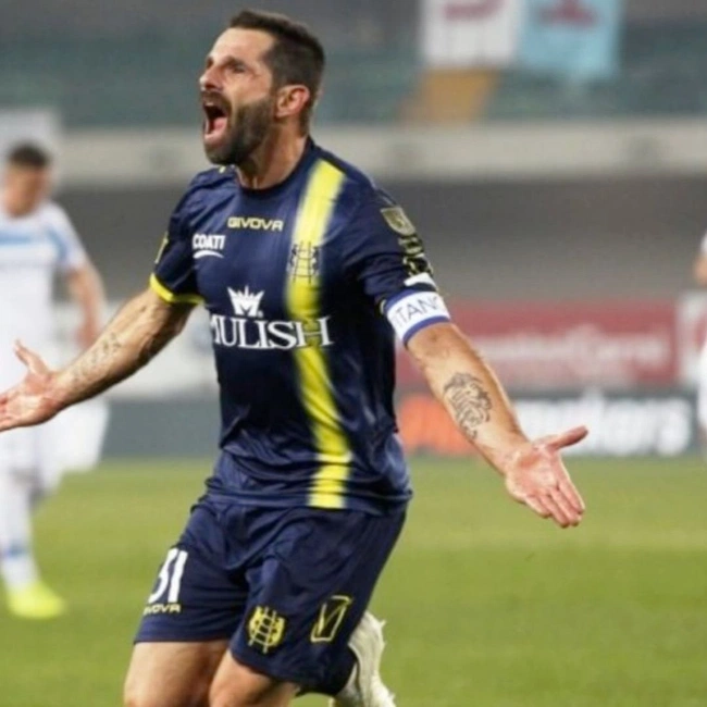 cover image of the auction item