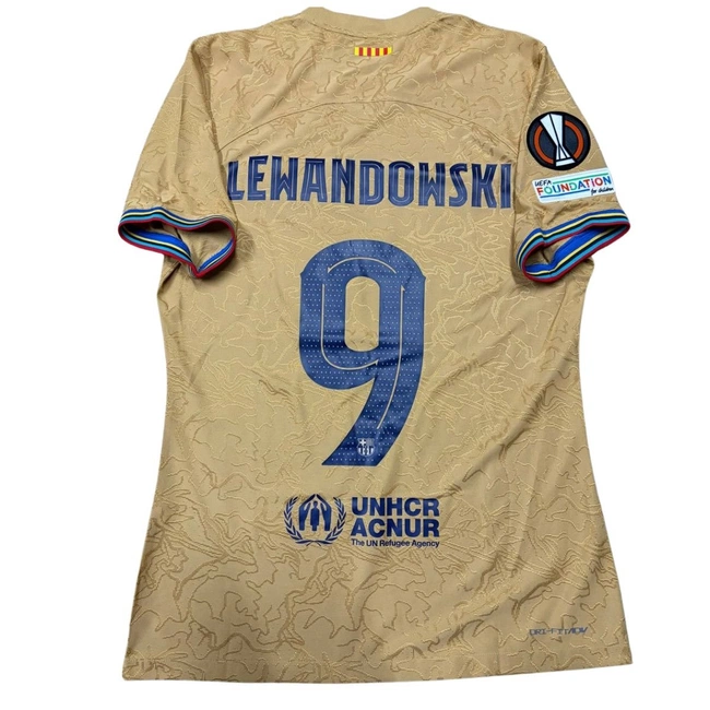 cover image of the auction item