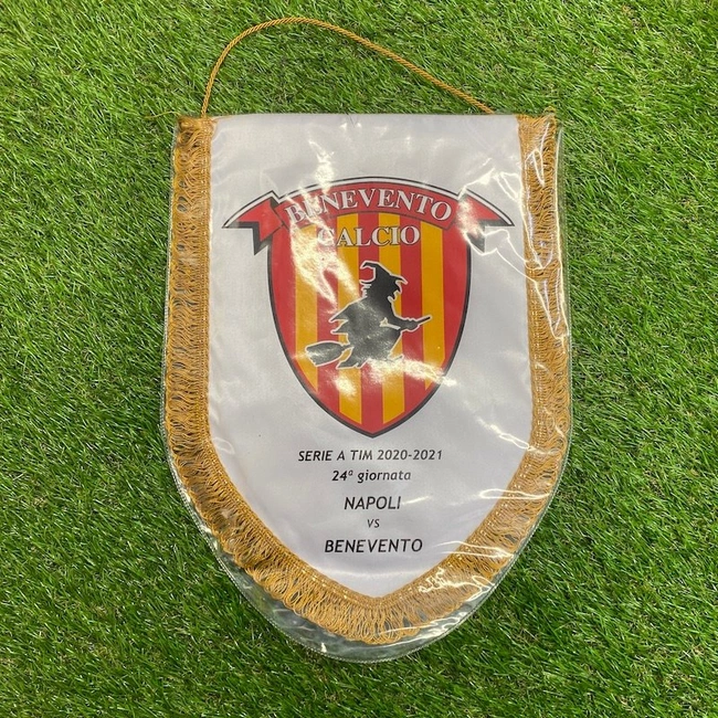 cover image of the auction item