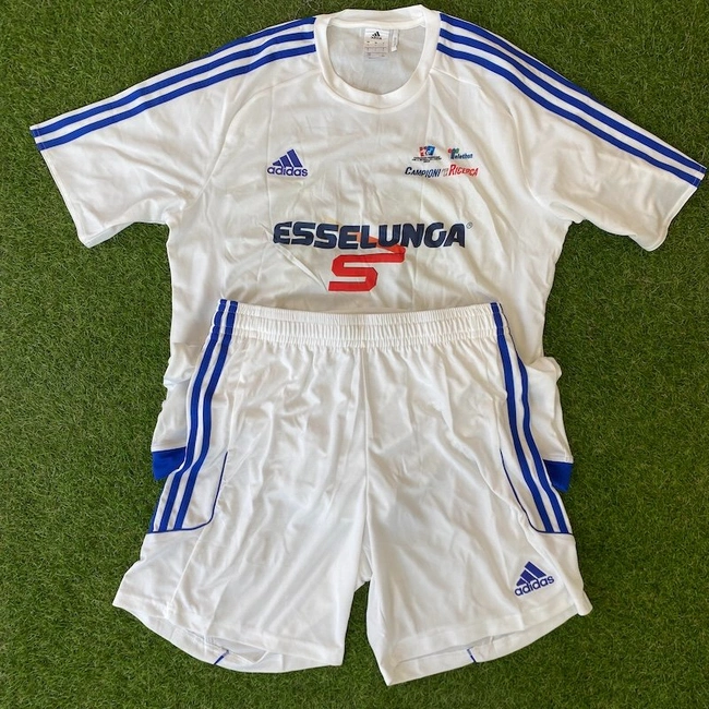 cover of the auction item