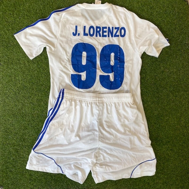 cover of the auction item